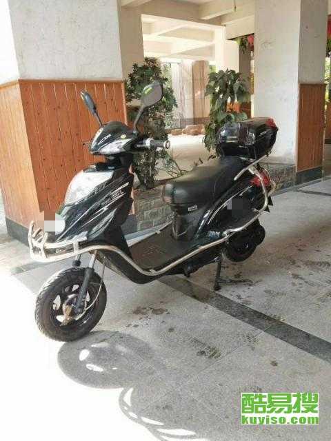 娱乐吃瓜酱电瓶车,娱乐吃瓜酱的趣味生活