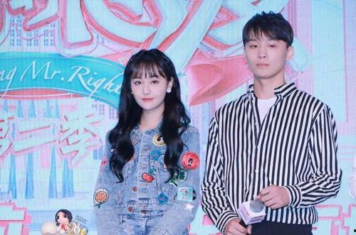 吃瓜博主娱乐圈两个女生